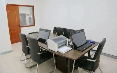 優(yōu)化法治化營(yíng)商環(huán)境進(jìn)行時(shí) 二連浩特市人民法院以“四個(gè)一”為抓手，為“一站式”訴訟服務(wù)提質(zhì)增效